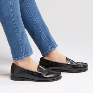 Eastland Womens Classic II Brown Loafers Size 10 Wide